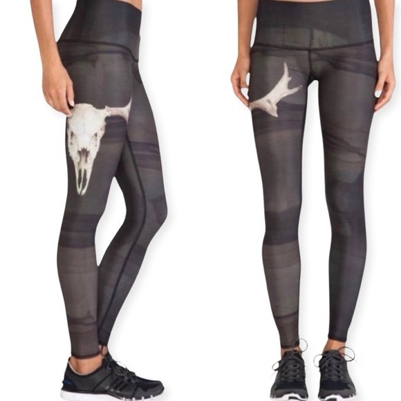 Teeki Deer Medicine black gray hot pants yoga leggings size small - Picture 2 of 5